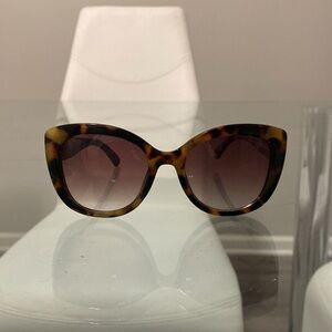 Nine West leopard print sunglasses